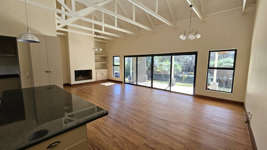 5 Bedroom Property for Sale in The Coves North West